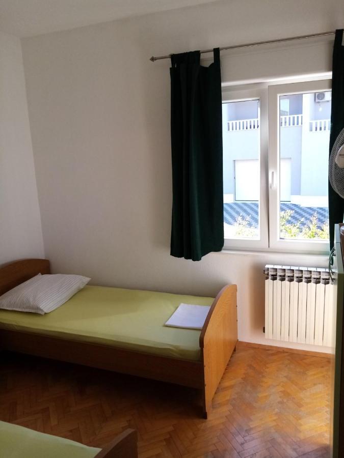 Apartments Skipper Seget Vranjica Exterior foto